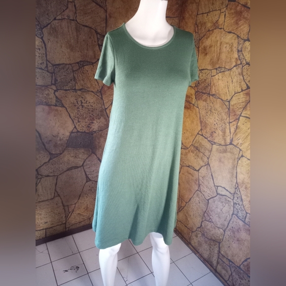 GAP Olive Green Short Sleeve Dress - Picture 1 of 5